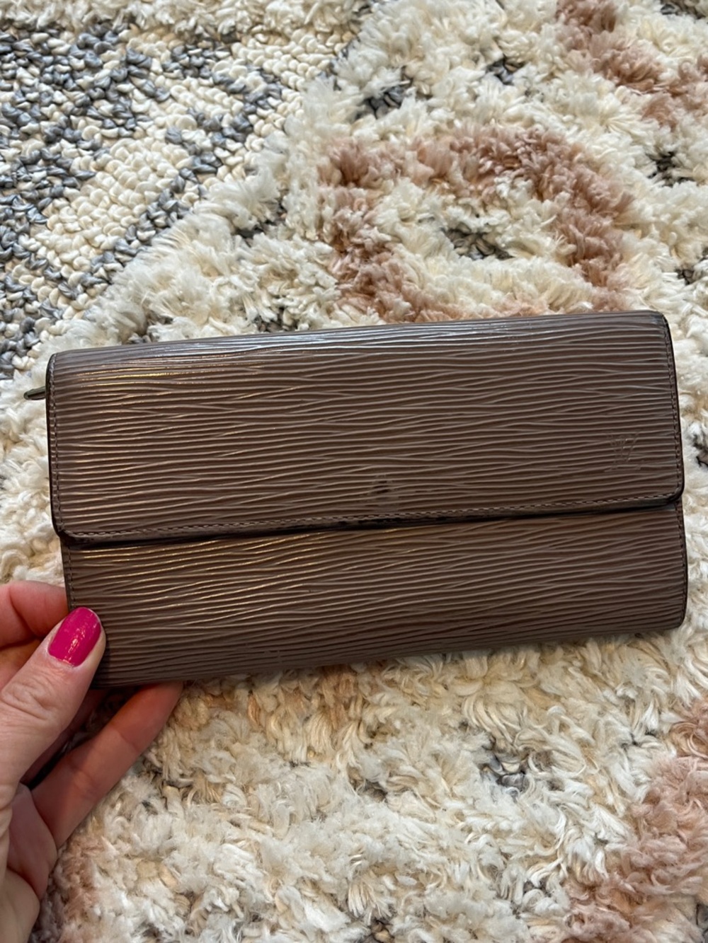 Louis Vuitton mauve Epi Leather Fold Wallet